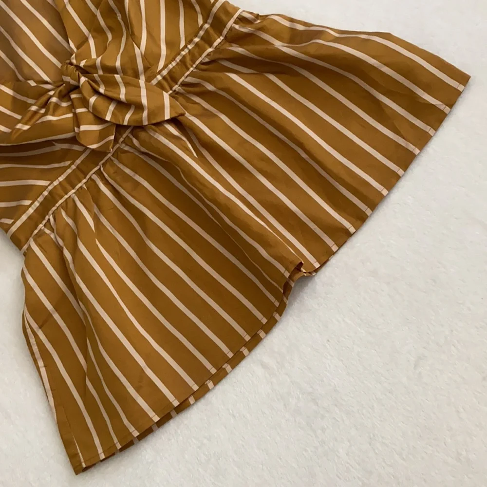 Loft Beach | V-Neck Striped Tie Front Keyhole Short Sleeve Peplum Top (XXS/00) - Picture 4 of 16